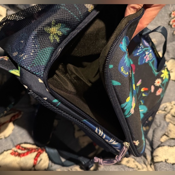 VERA BRADLEY Lighten Up Journey Backpack in Firefly Garden Print - Picture 12 of 12